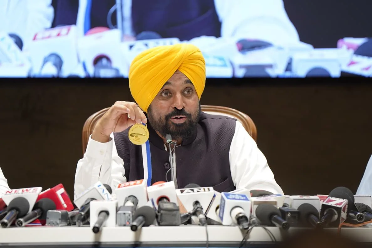 Punjab Rose Export Deal With Netherlands Boosts Farmers