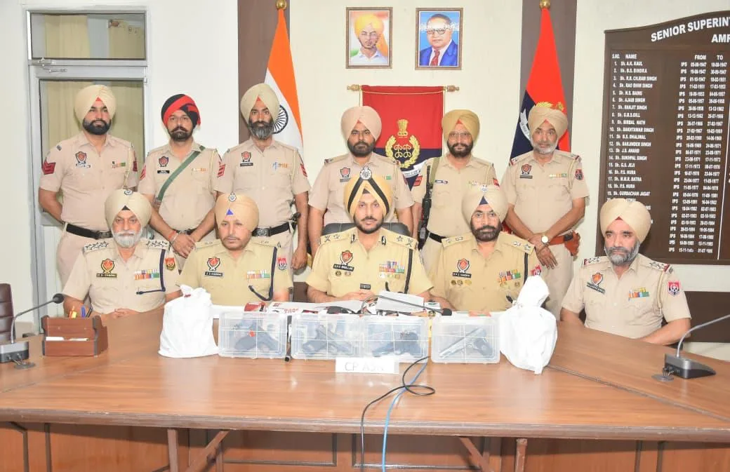 Amritsar Drug Bust Recovers Heroin and Glock Pistols