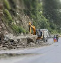 Highway protection work slow, Himachal villagers left vulnerable