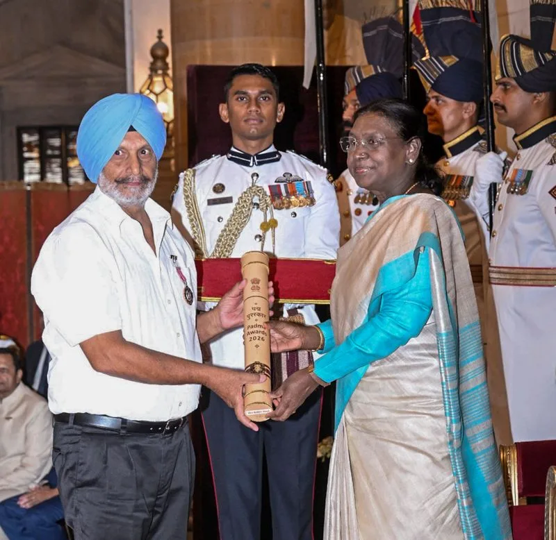 Veteran hockey coach Baldev Singh conferred Padma Shri