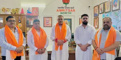 Vijay Sampla Meets Akshay Sharma in Amritsar