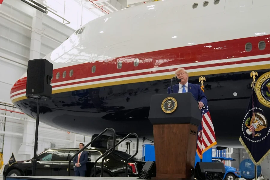 Trump Shows New Air Force One Gift from Qatar
