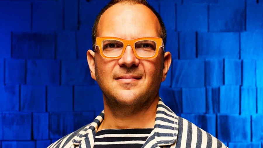 Cory Doctorow's New Book Bursts AI Bubble