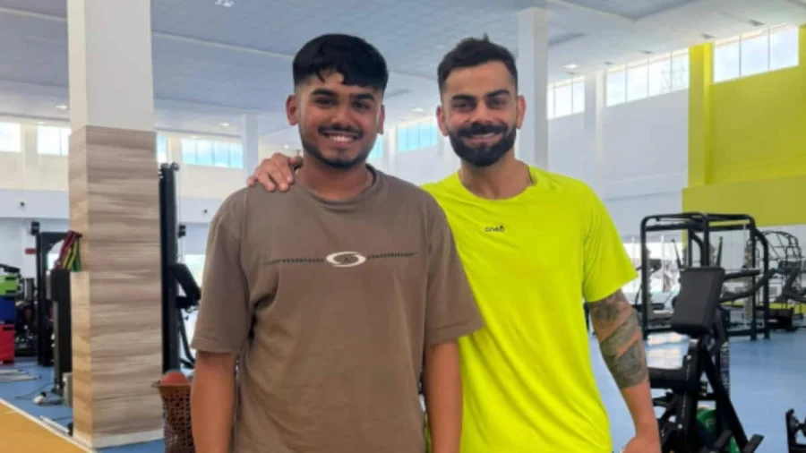 Virat Kohli Meets U19 World Cup Captain Ayush Mhatre