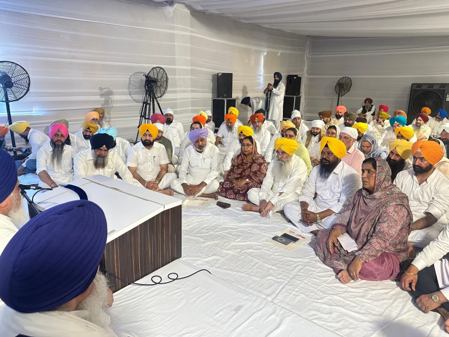 Akal Takht Orders Punjab to Halt Sikh Law