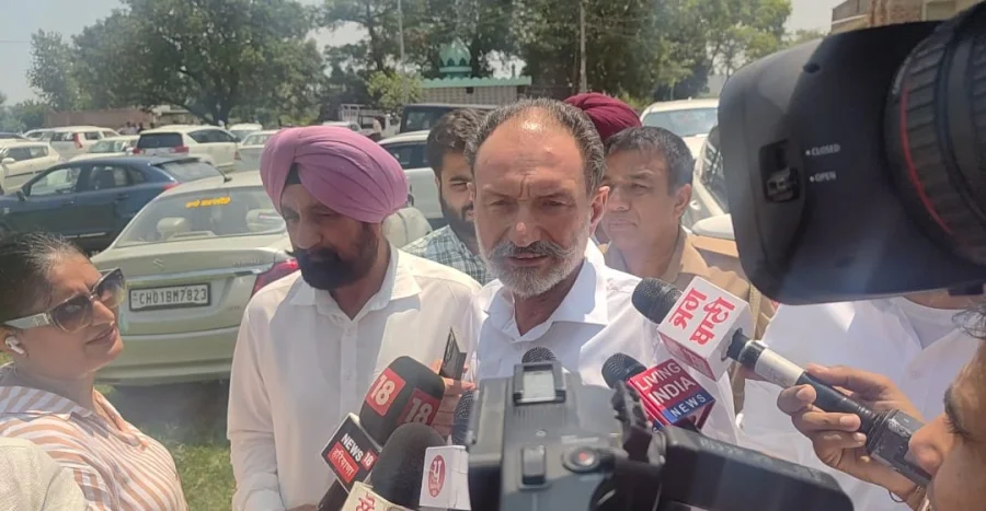 Punjab Congress Dissent Channi Supporters Gather