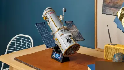 New Lego Hubble Telescope Set Arrives Before Real One Burns