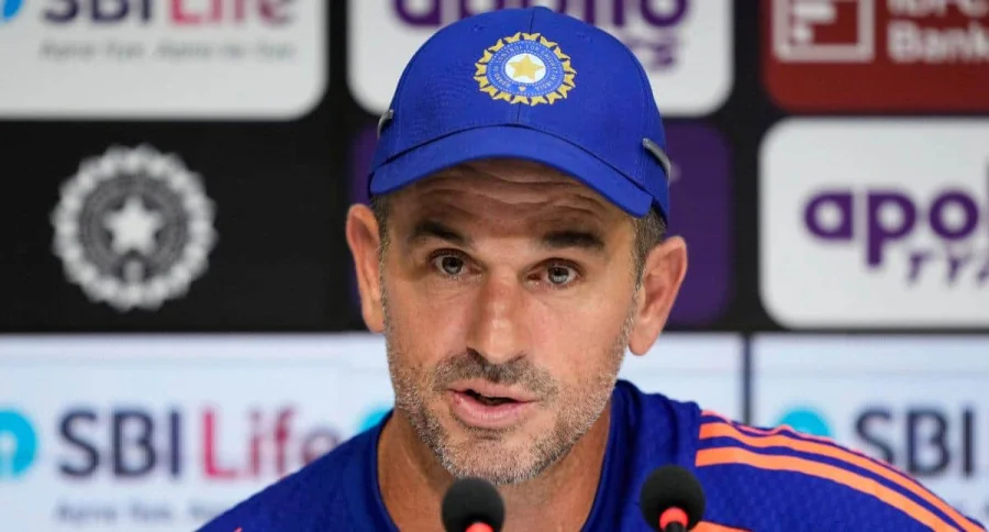 Ryan ten Doeschate Resigns as India Assistant Coach