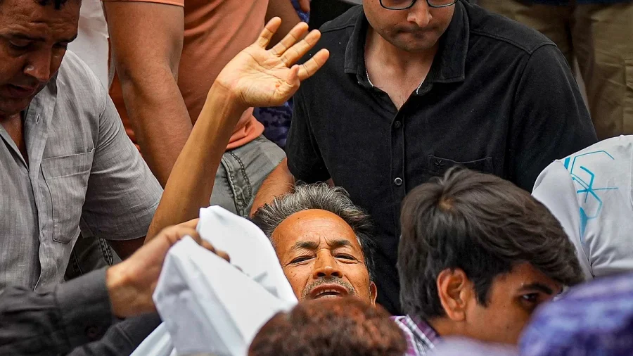 Sonam Wangchuk Removed From Jantar Mantar Protest Site