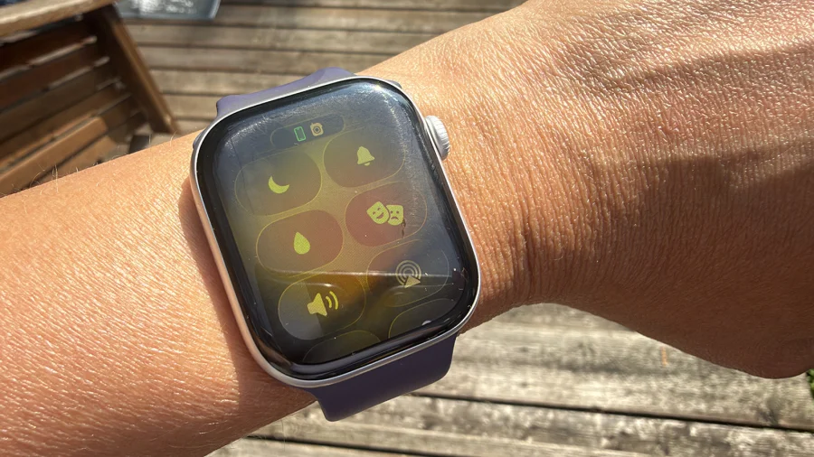 Apple Watch Water Lock: How to Turn Off & Eject Water