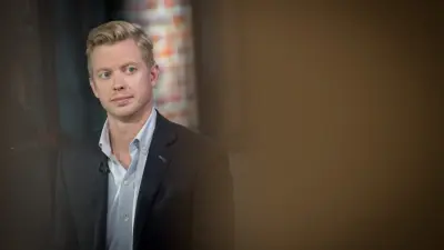 Reddit CEO Slams Google AI Overviews Traffic Impact