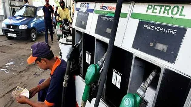 E20 Petrol Concerns Rise as Congress Demands Data