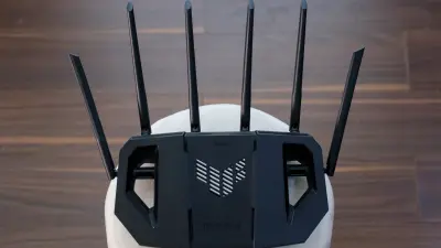 Why Do Routers Have So Many Antennas? The Truth