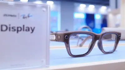 Meta Display Glasses Audio Only Mode Stops Distracted Driving