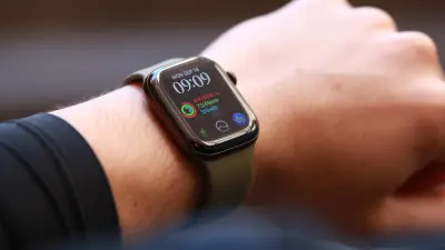 Apple Watch Series 12 Review Reveals Missing Audio Features