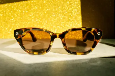 Meta Smart Glasses Reveal Bold Post-Smartphone Plan